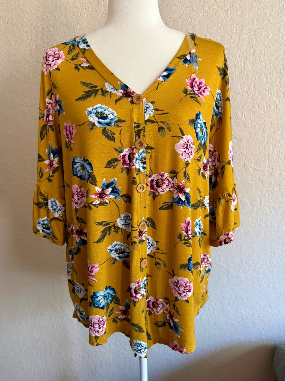 Bluheaven Mustard Floral Oversized Boho Top Medium NWOT